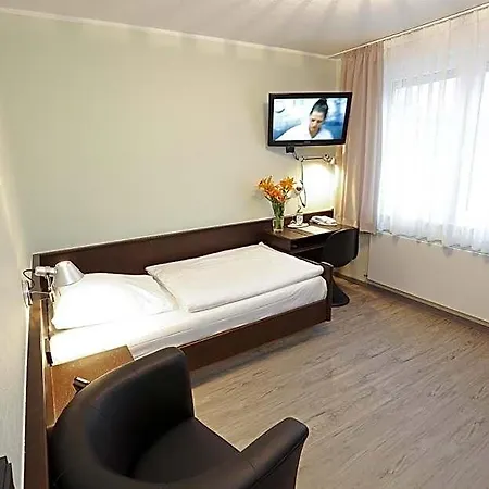 Kröger Hotel 3*